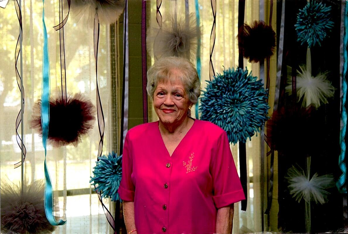 Obituary of Velma (Hebert) Nunez