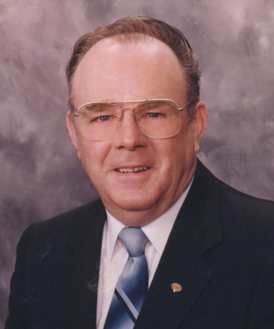 Obituario de Robert N. Carlson