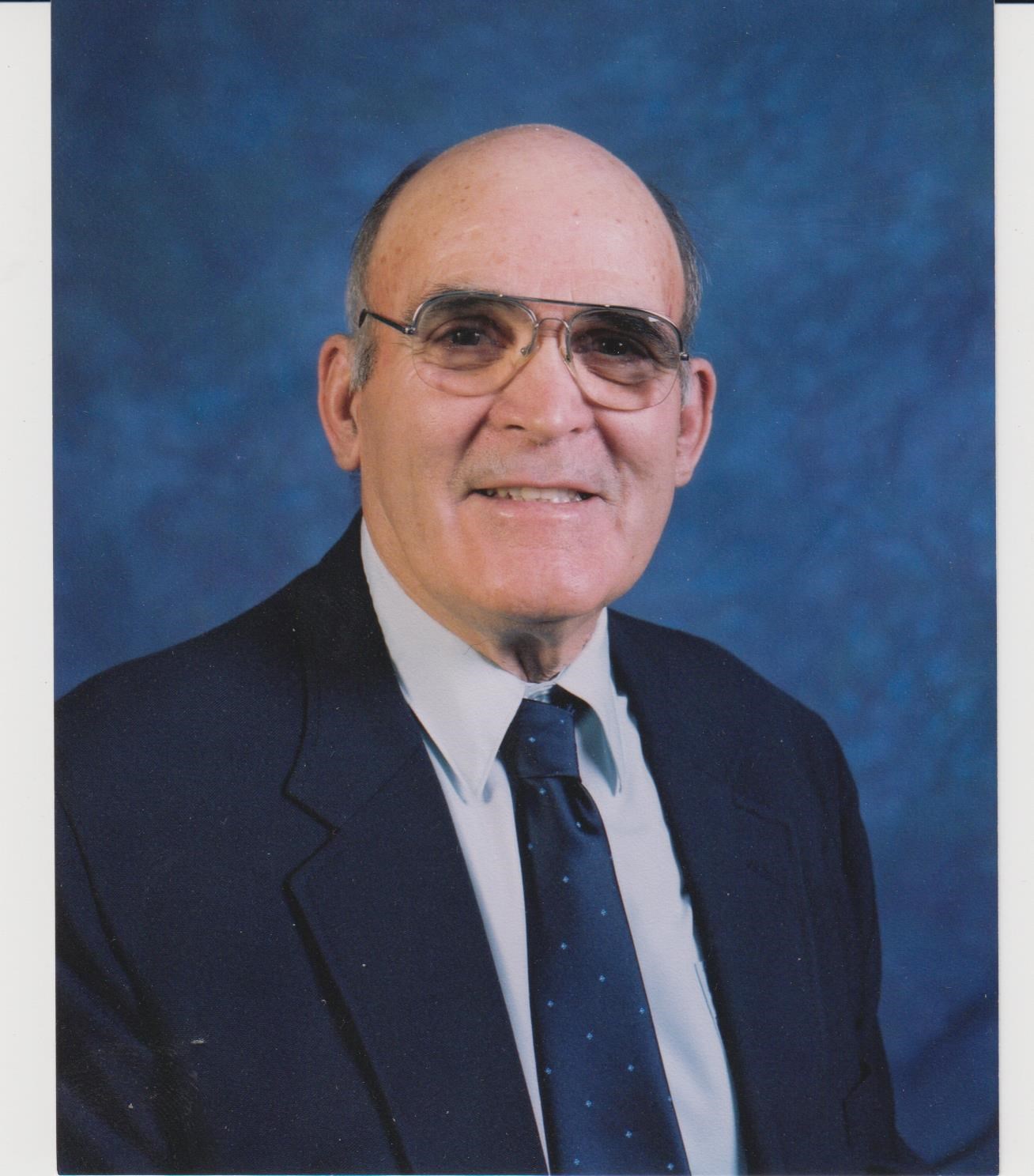 Obituary of Merlyn Veryl Sloat