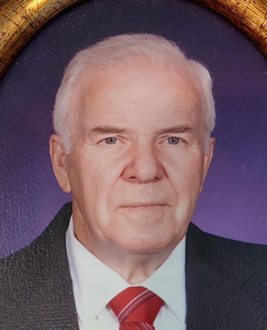 Obituary of James Max Decker
