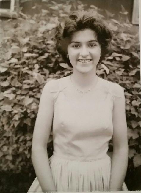 Obituary of Martha Reynolds Savage
