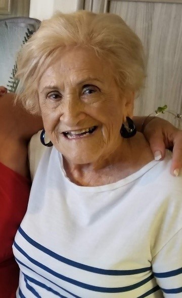 Obituary of Angela "Angie" Maria Cafaro