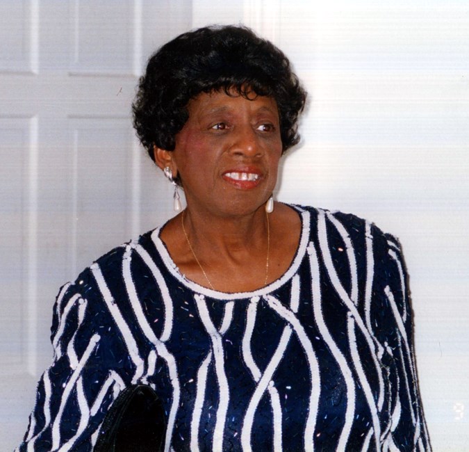 Obituary of Evelyn Oneida "EO" Bell