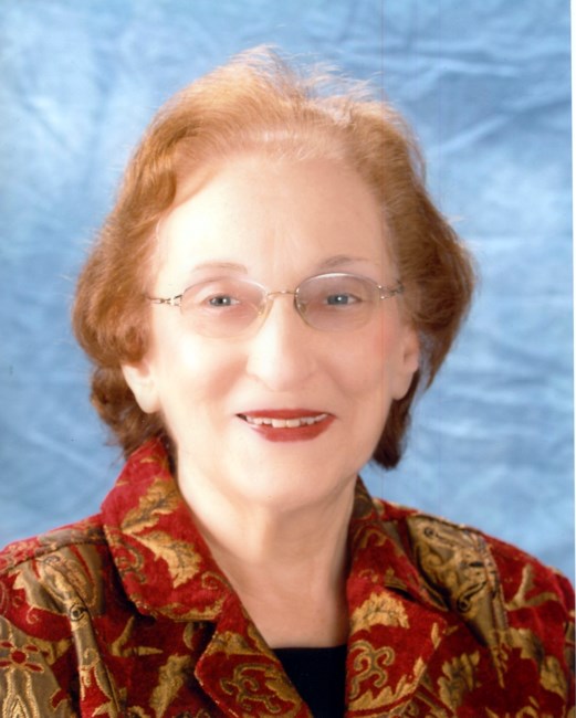 Obituary of Estelle M. Smith