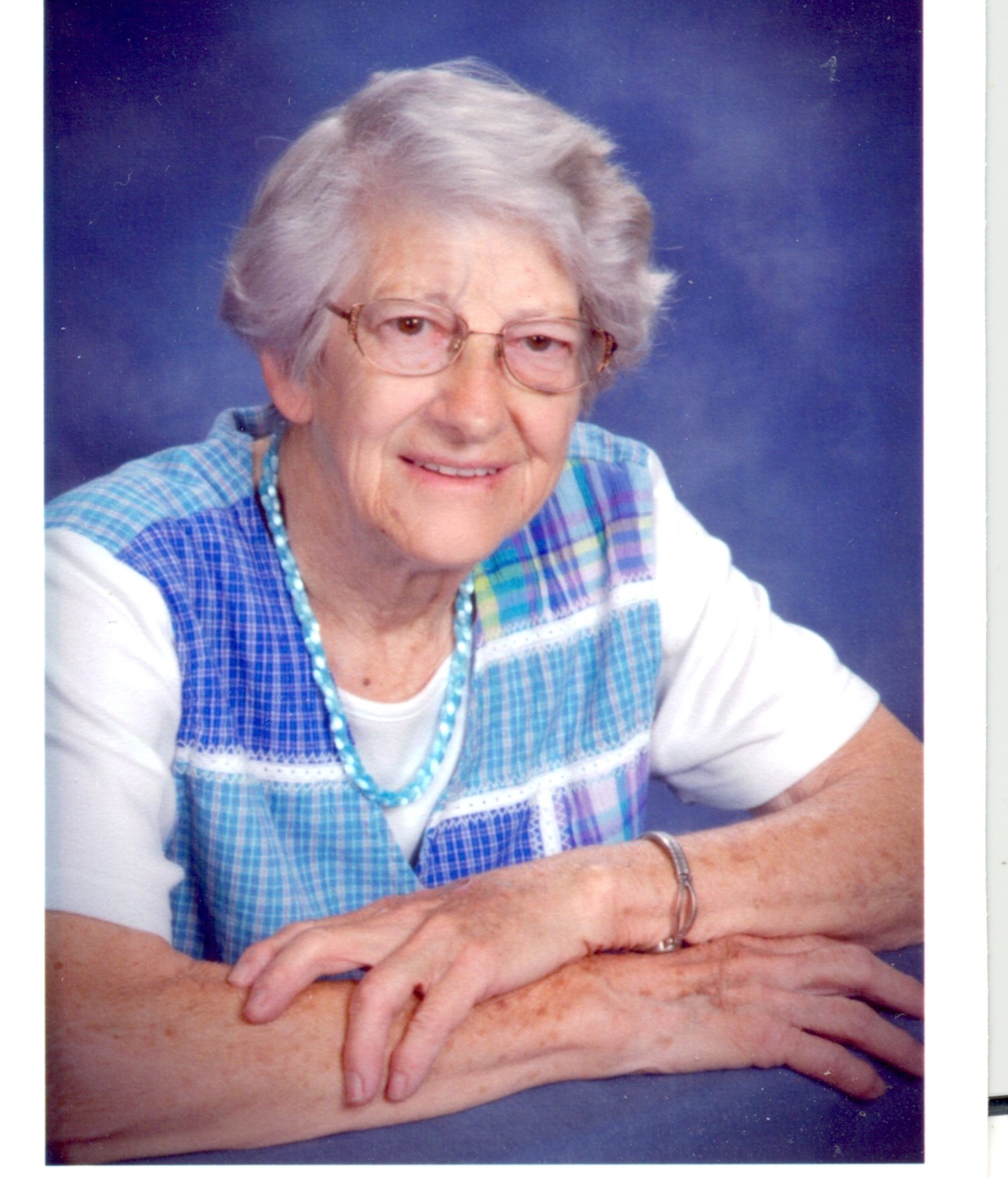 Obituary of Irma Evelyn Arnold