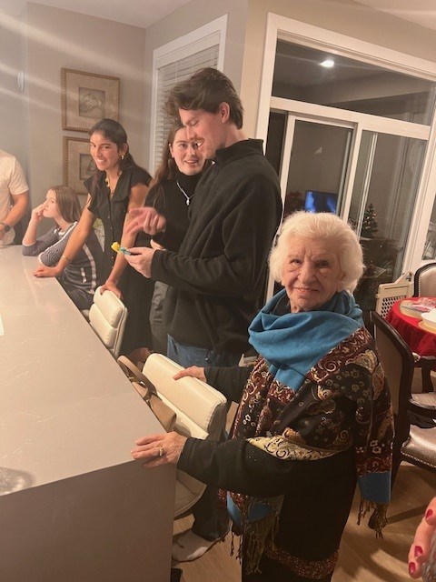 Obituario de Munira Awad Attieh