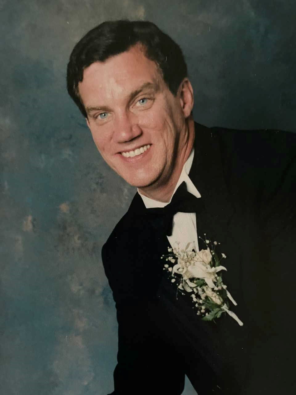 Thomas M. O'Neill Obituary Chicago, IL