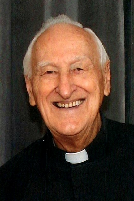 Avis de décès de Rev. Russell Howard Howen