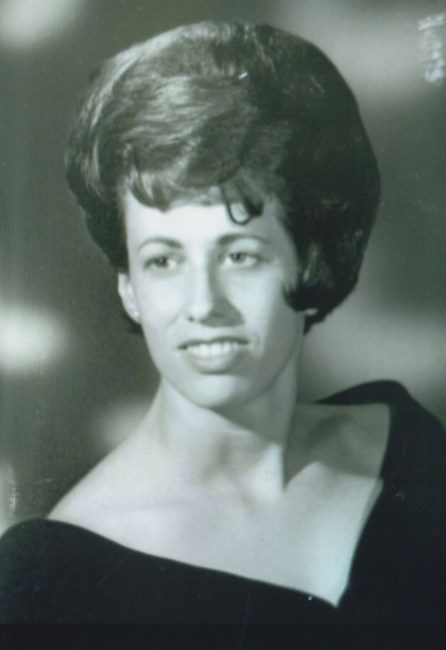 Obituary of Marilyn Ruth McDaniel