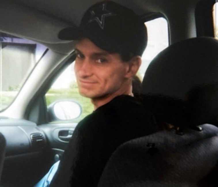 Obituary of Timothy W Piggott