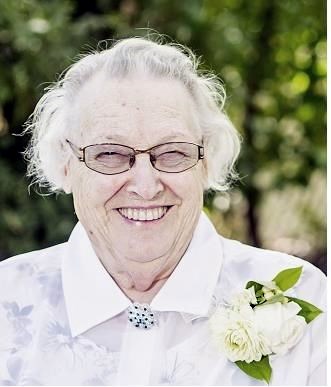Obituario de Mrs. Marjorie Ruth White