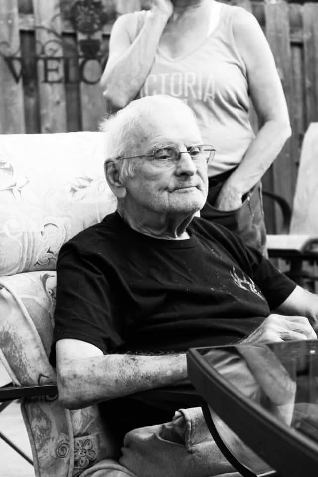 Obituary of Fred Earl Warren