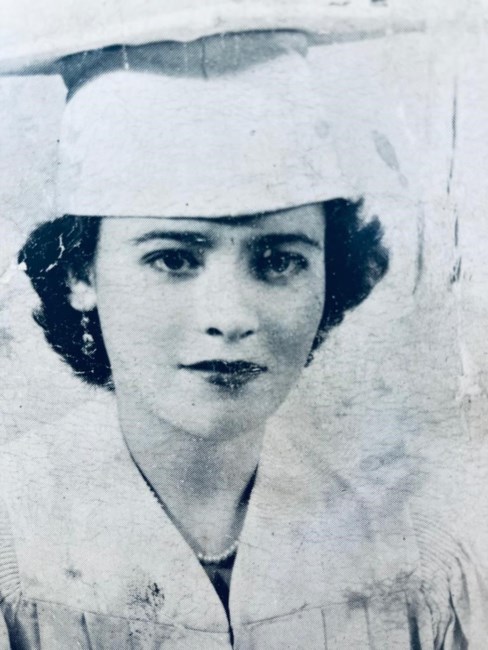 Obituary of María F Morales López