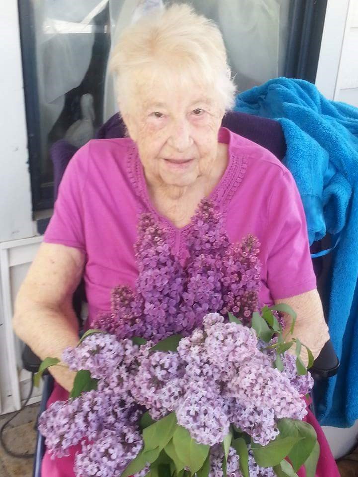 Obituary of Beverly Pauline Swabey