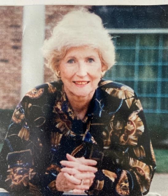 Obituary of Ruth Currin Lewis