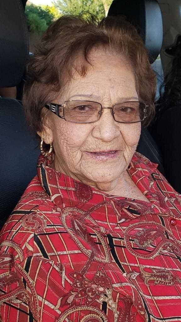 Obituary of Esperanza Quintanilla