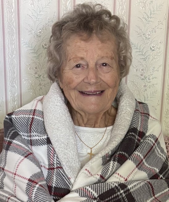 Obituary of Virginia "Ginny" (Lekouses) Mallon