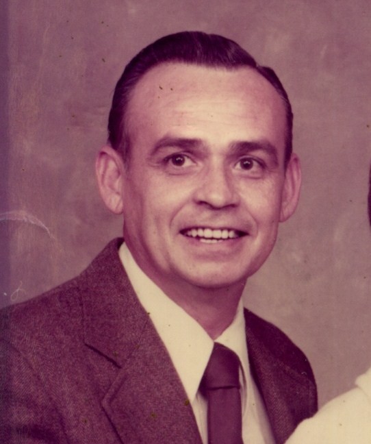 GENE T HULL Obituary