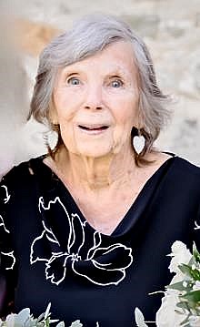 Obituary of Dorothy Catherine Hacke