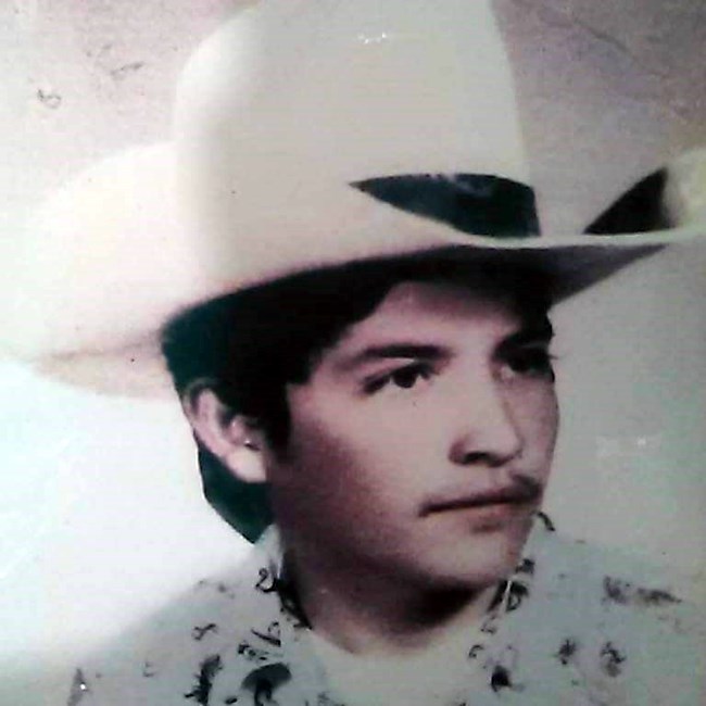 Obituary of Javier Esquivias Esquivias