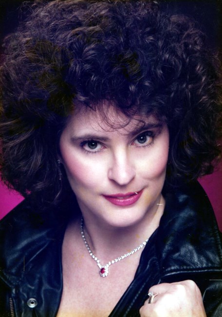 Obituary of Sherry Wood Hutchinson