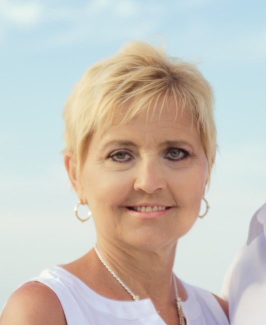 Obituary of Lori Lee Thayer