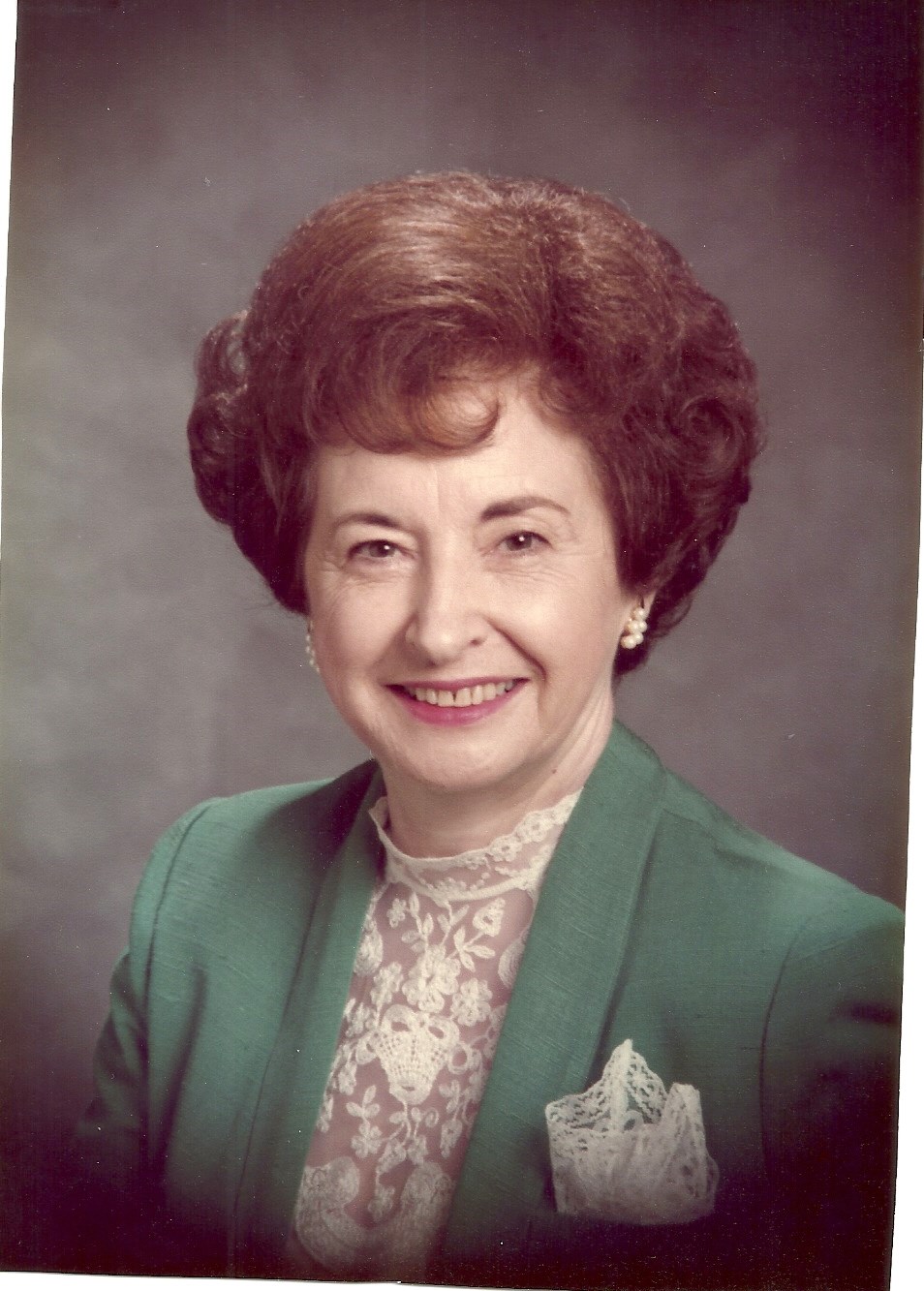 Obituary of Gilberte R. Stoddard