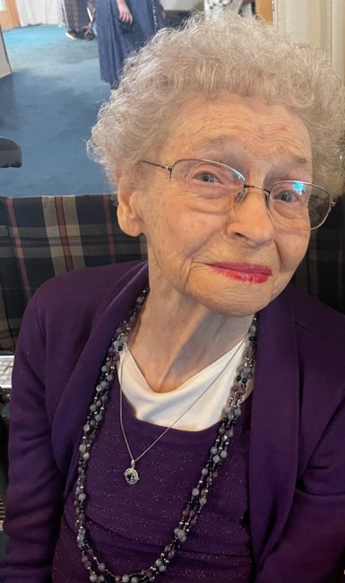 Obituary of Betty Mae Dewey