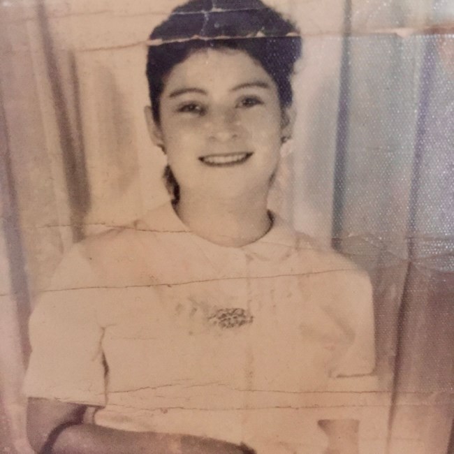 Obituary of Longina L. Gonzalez