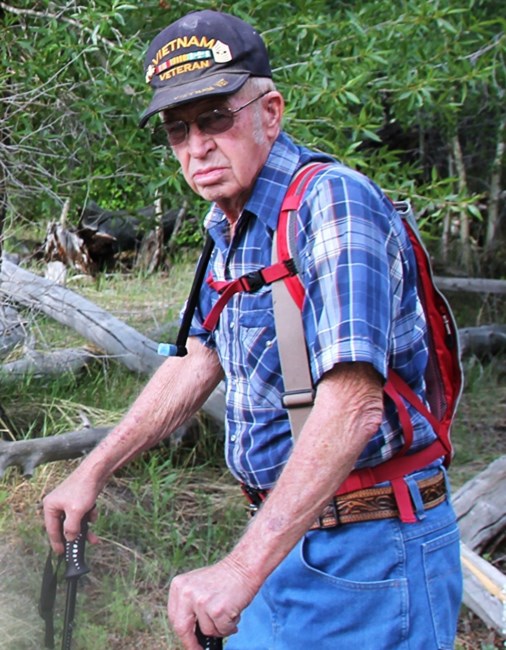 Obituary of Robert Louis Wallace