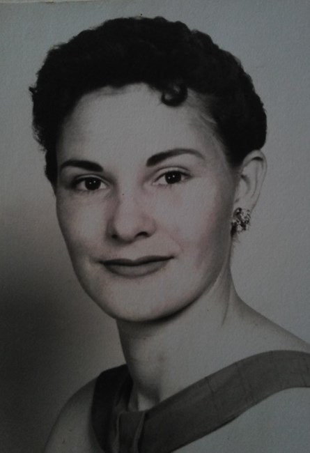 Obituary of Eloise "Lou" G. Warren