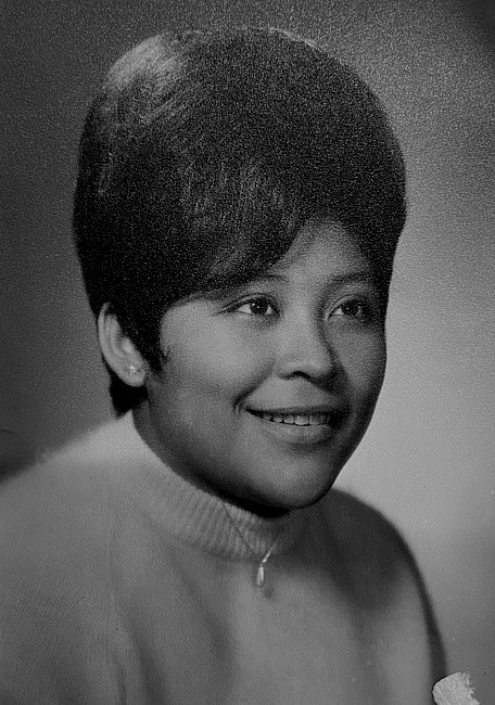Obituario de Amilia Carrillo
