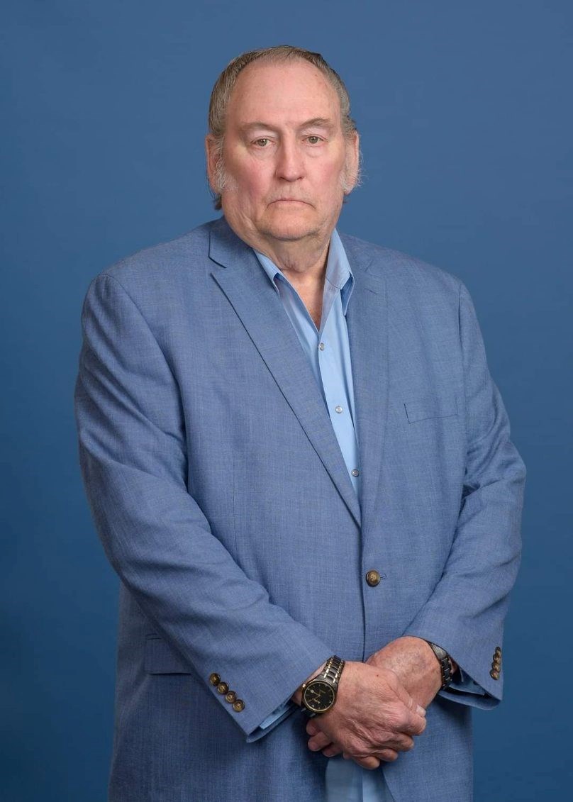 Obituary of John Louis Knipp