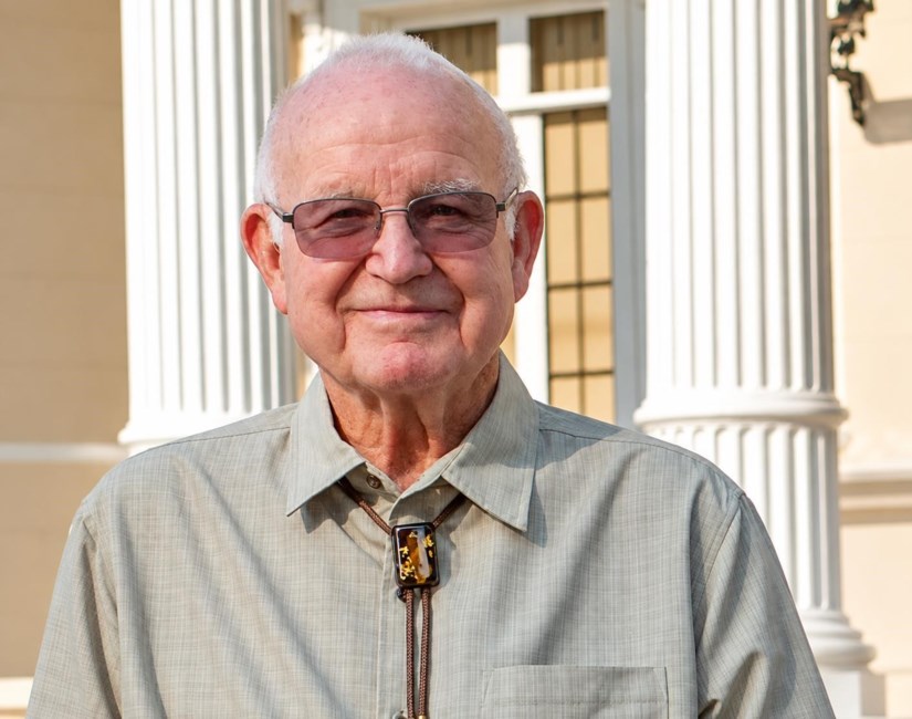 Obituary of J Don Little