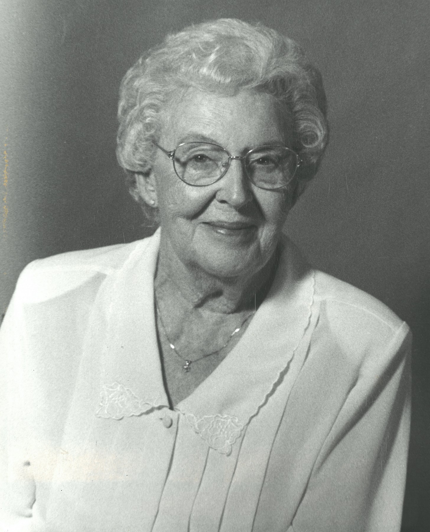 Obituary of Esther H Austin