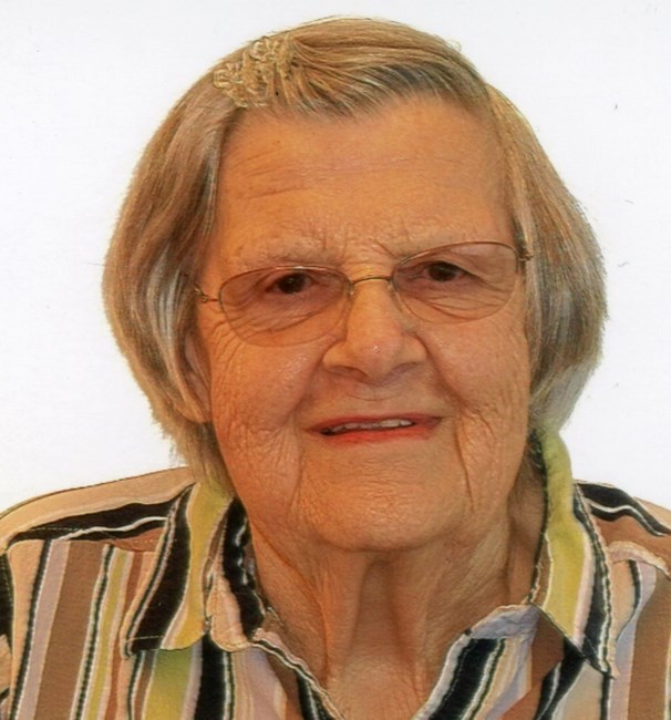 Obituary of Beverley June Backert