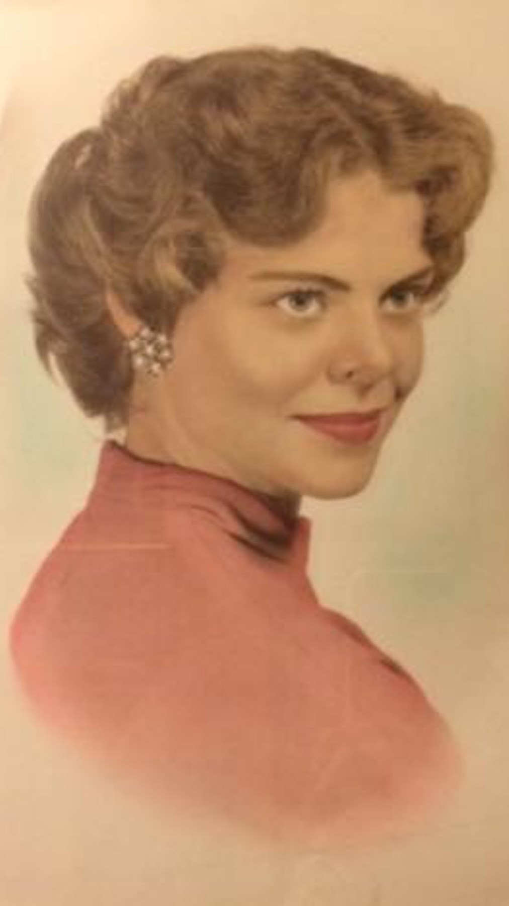 Obituary of Joan Lee Saunders