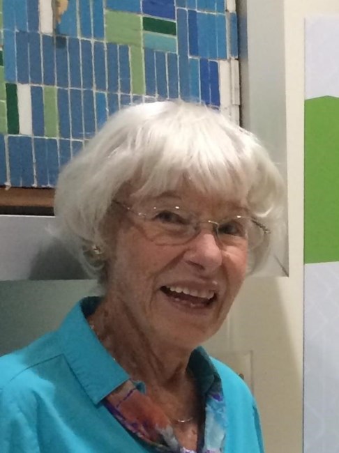 Obituary of Margaret Moss Holloway