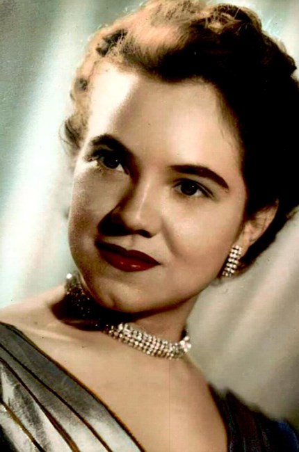 Obituary of Laura A. Estrada