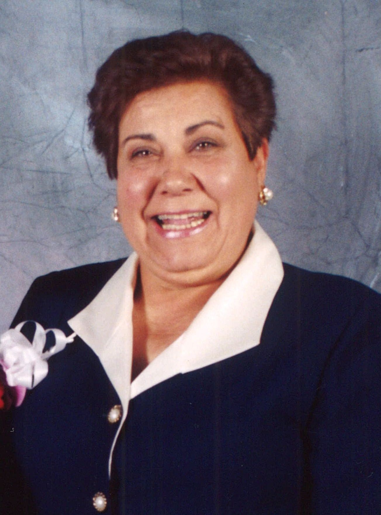 Obituary of Lidia S. Vieira