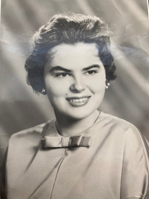 Obituary of Loretta Teresa Bergstrom