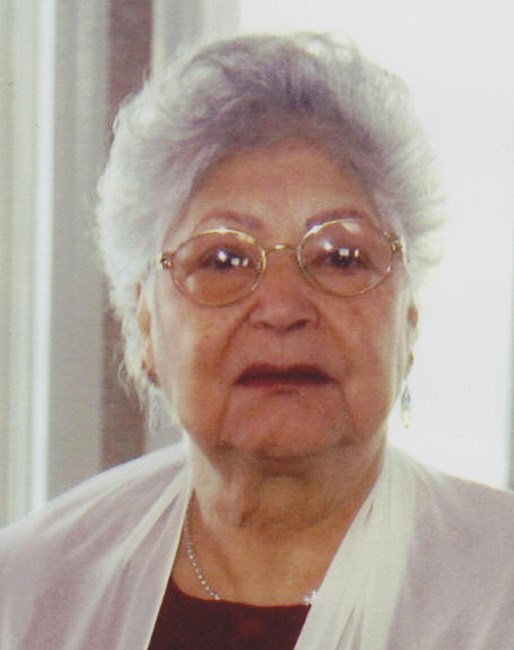 Obituary of Mercedes Fong