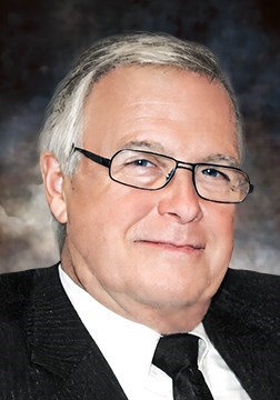 Obituario de Raymond Augustin Hould