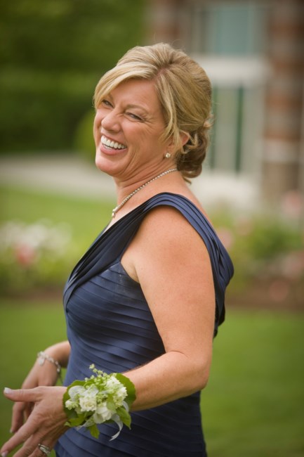 Obituary of Laurie Jean Sundesten