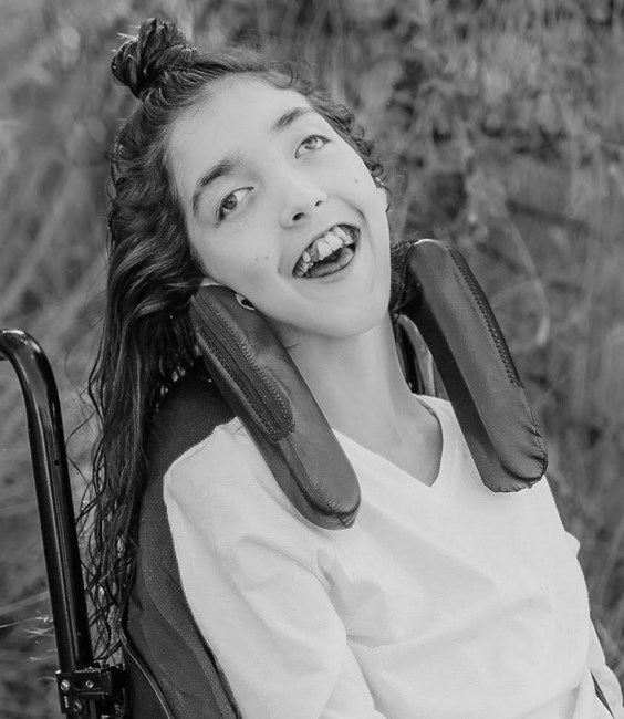 Obituario de Brette Llewelyn