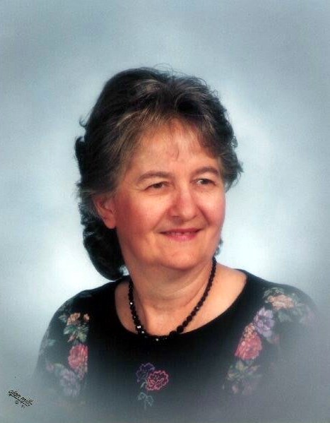 Obituary of Yvonne Lake Calhoun