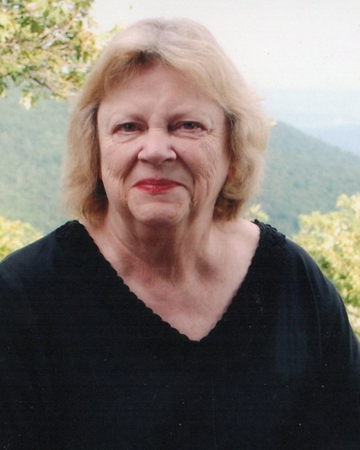 Obituario de Julia Fowler Moore