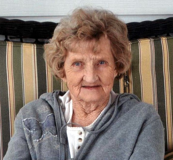 Obituary of Yvonne  "Bonnie" Geneieve Hill