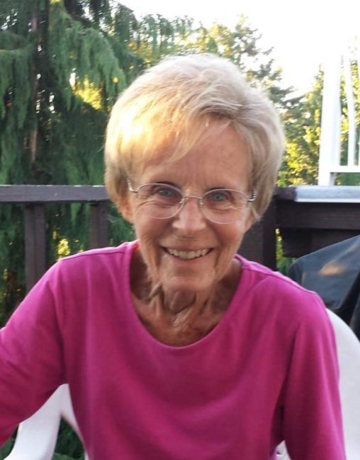 Obituary of Marlaine "Marnie" Vila Vandale