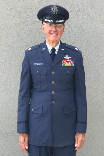 Obituario de Mr. James Henderson Brown Jr.